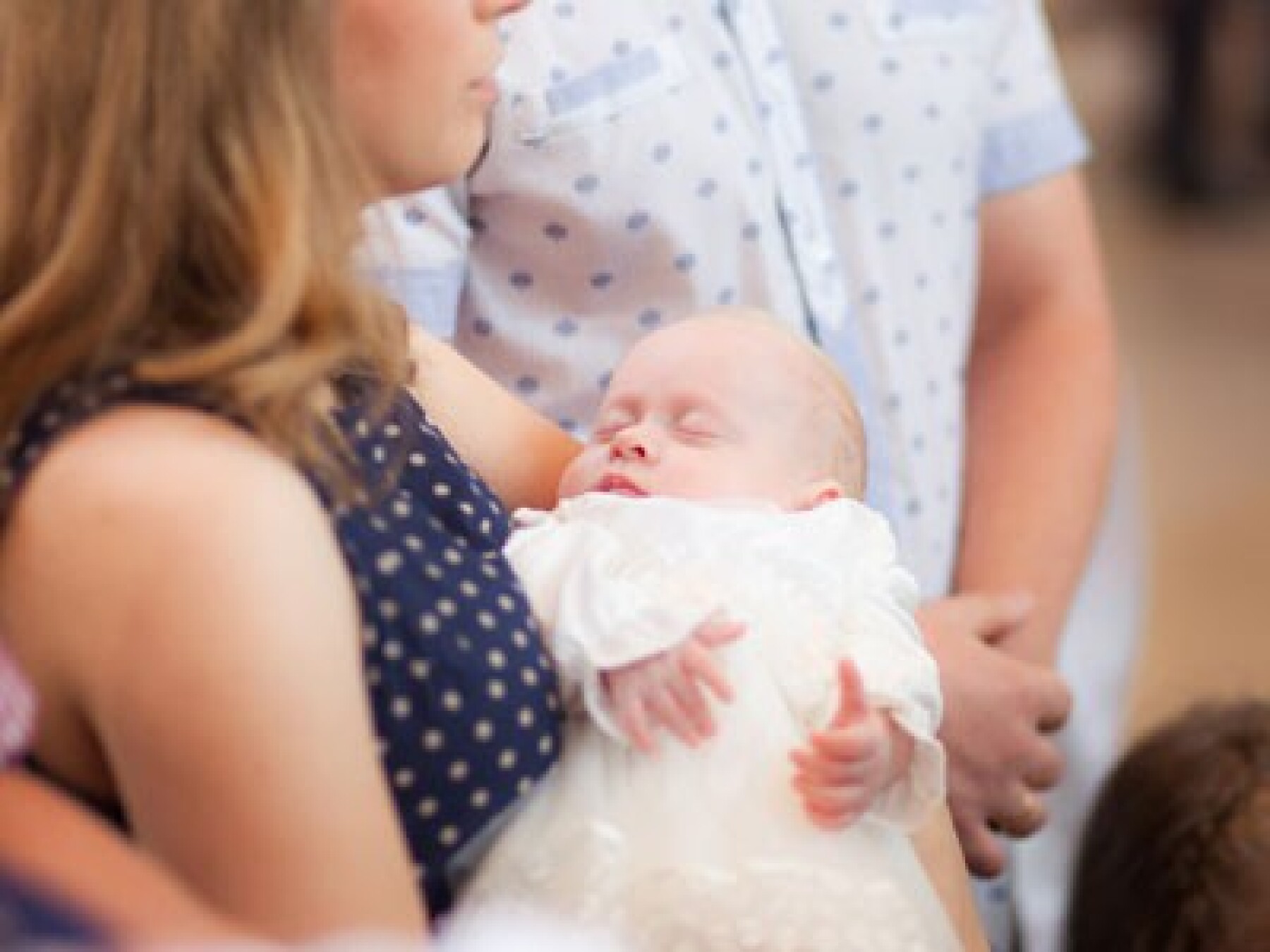 Baptême de bébé: le rôle des parrain, marraine