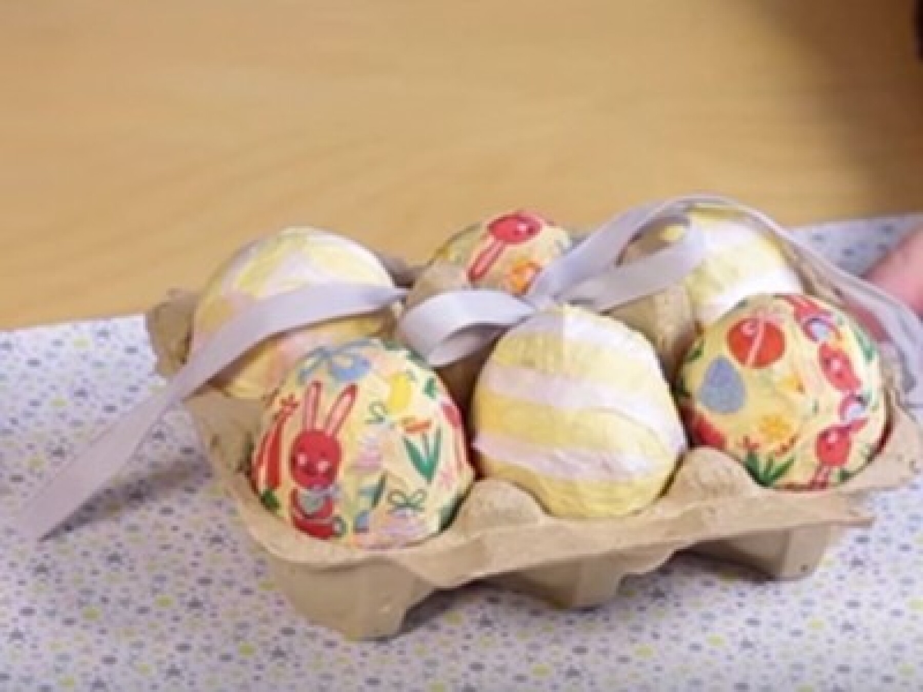 Customiser des œufs de Pâques