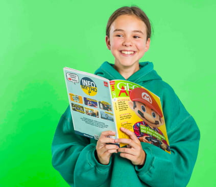 photo fillette lisant un magazine Milan Jeunesse. Pourquoi choisir un abonnement pour les 10-15 ans ?